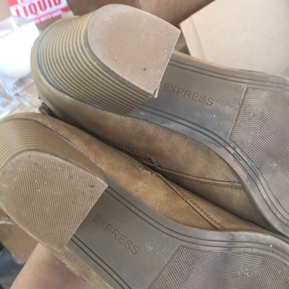 Express booties size 8 - Picture 4 of 5